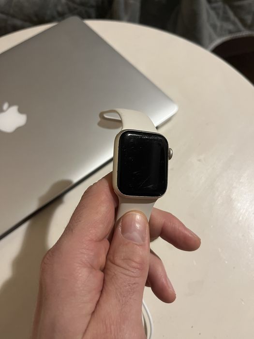 Apple Watch SE2 40mm