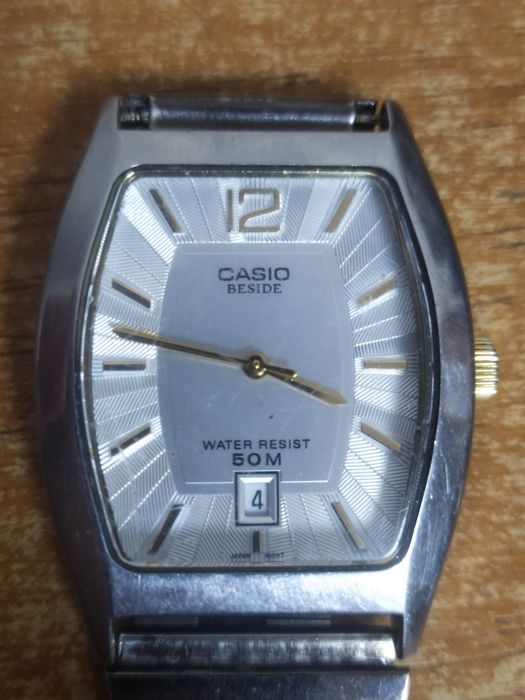 Часы наручные Casio.
