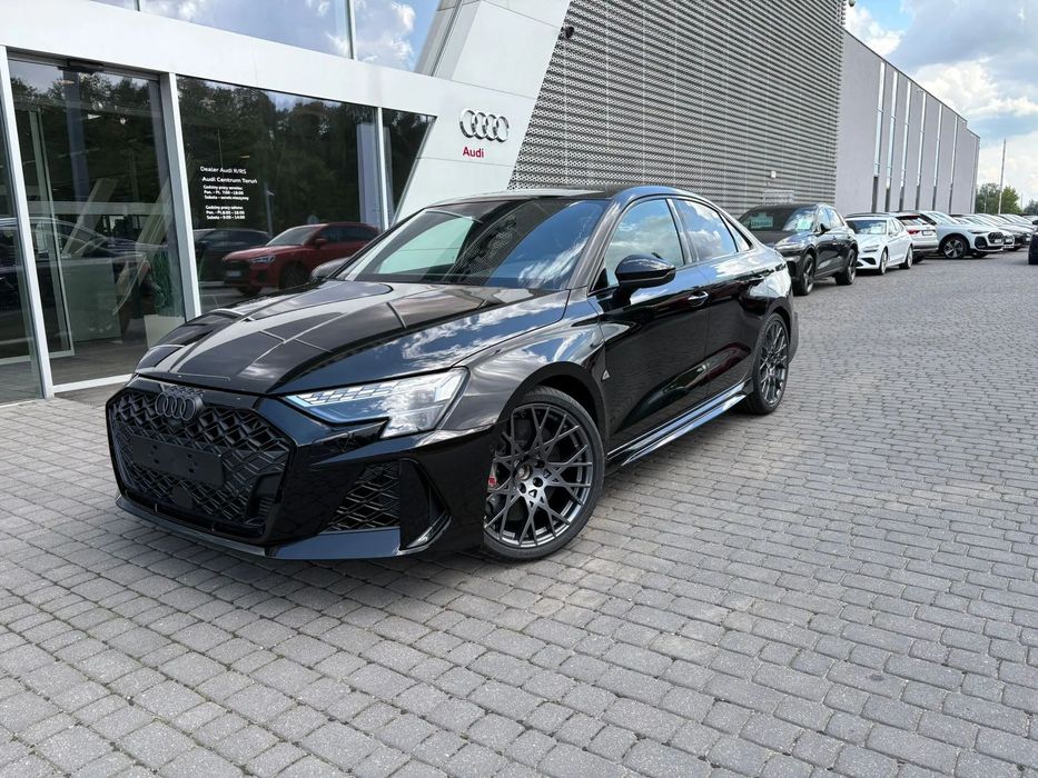 Audi RS3 Limousine Limo 400 KM S tronic Kolor Pantherschwarz Perłowy