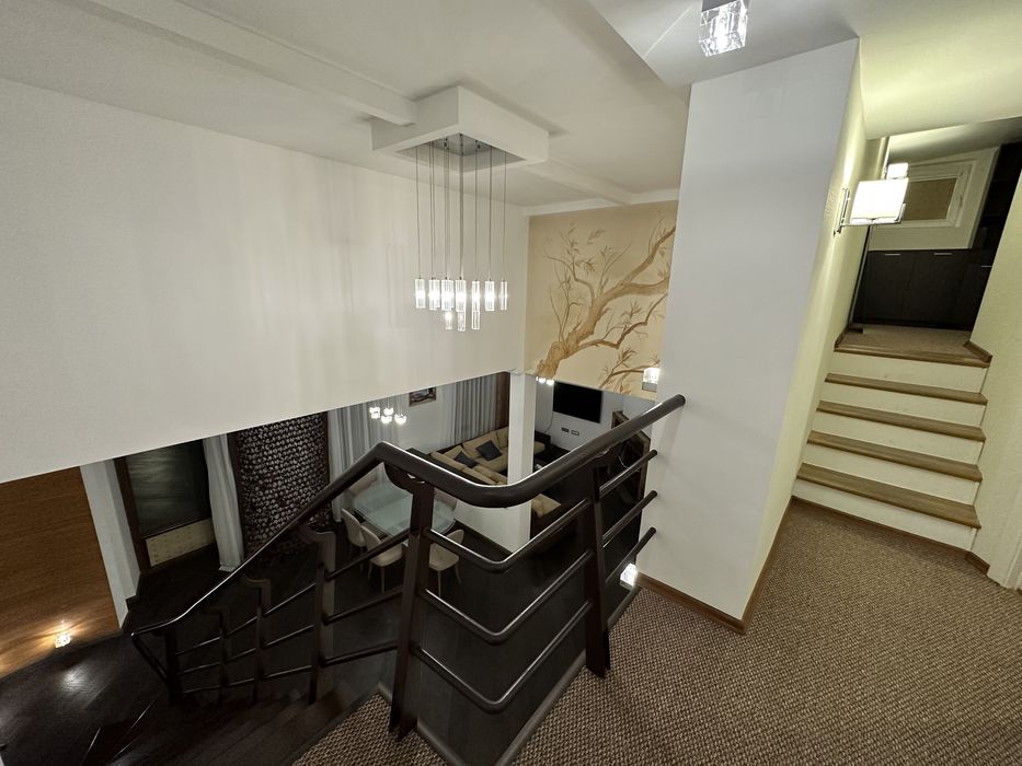 Два уровня в самом центре