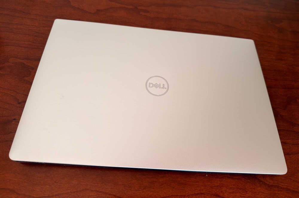 Dell XPS 13 9380|13.3"FullHD|i7-8565U|16Gb Ram|Ssd 512Gb |Bateria Nova