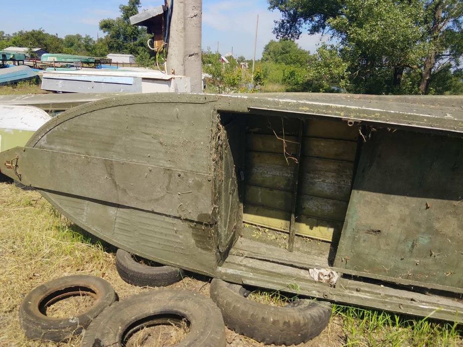Продам лодку южанка