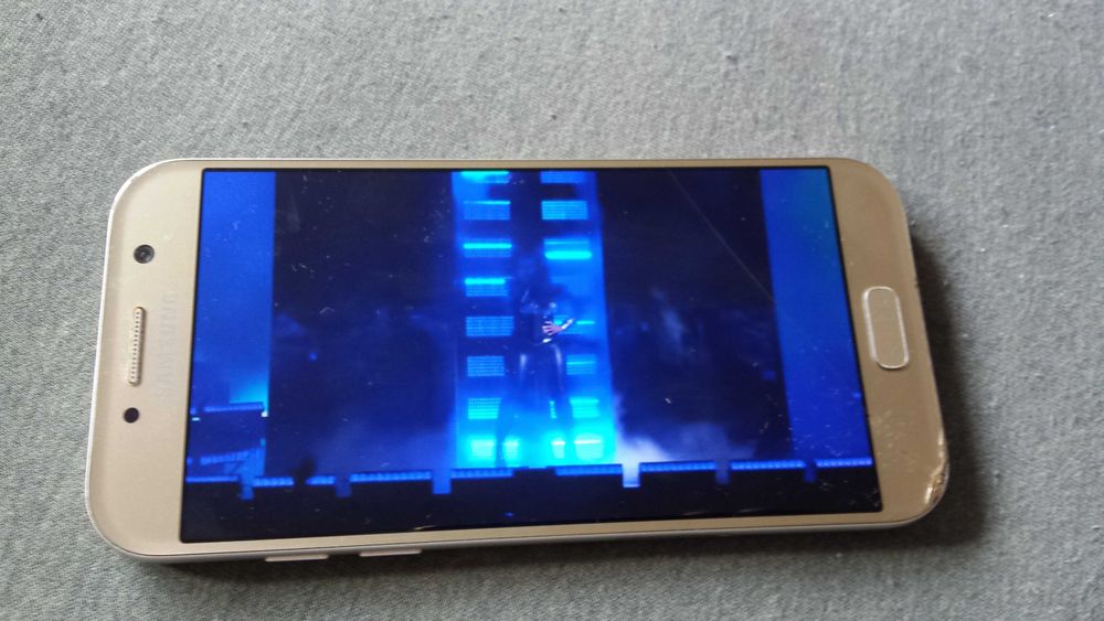 Samsung Galaxy a5 2017 bez simlock peknieta szybka