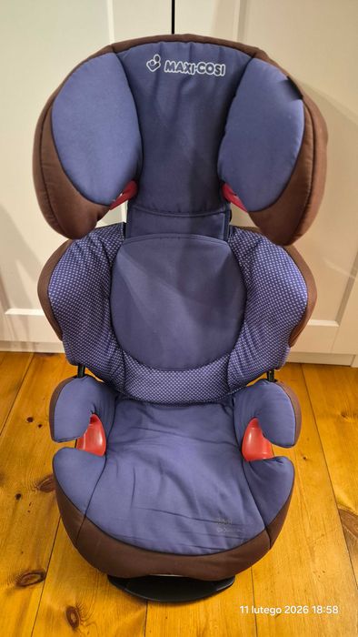 Fotelik samochodowy Maxi-Cosi Rodi AirProtect 15–36 kg – niebieski