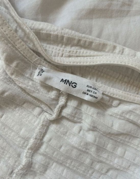 Biała szeroka bluzka mango S