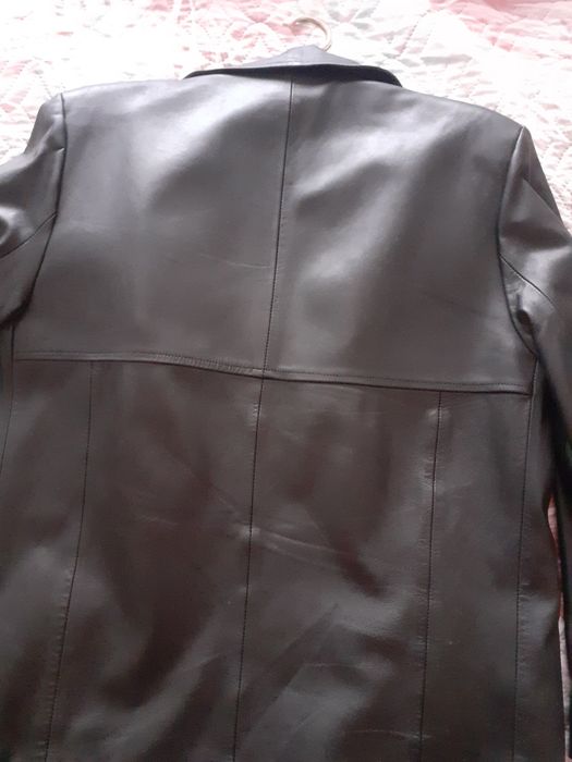 2 blazers em pele genuina ( feito em portugal)