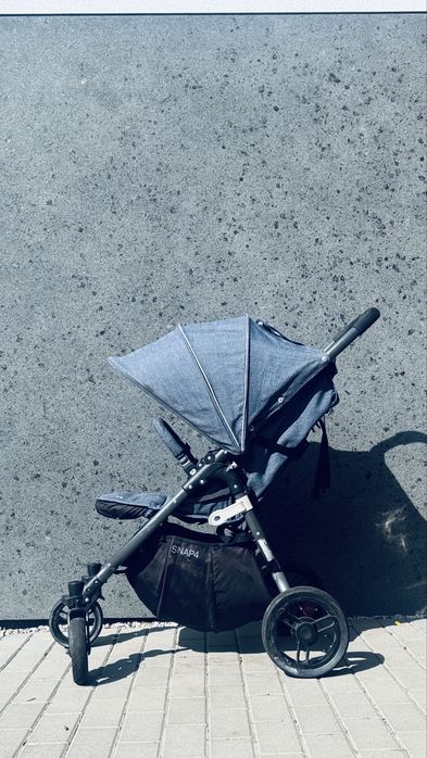 Wózek dzieciecy spacerowy