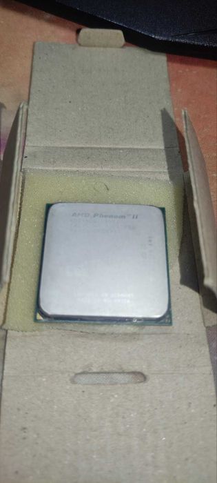 Процесор AMD Phenom II X2 550 Black Edition