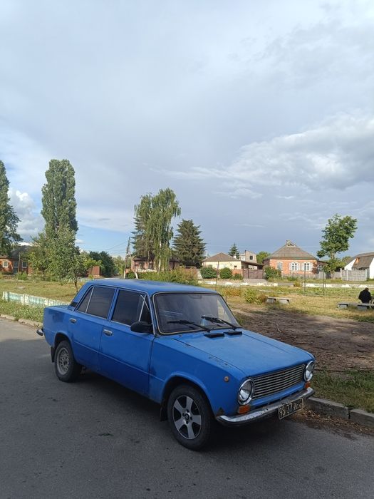 Продам ваз 21011 1.3