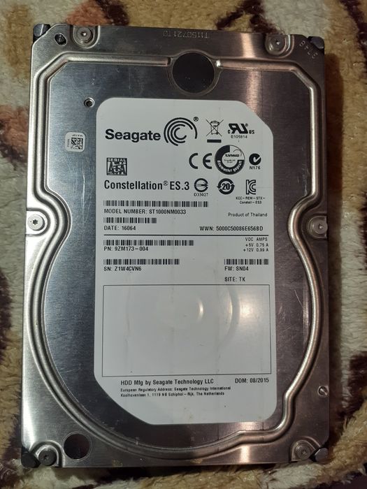 Жесткий диск Seagate 1 тб