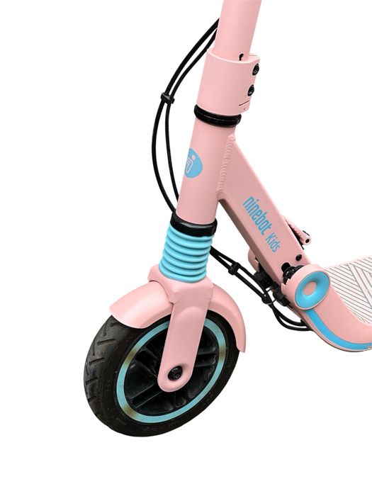 Дитячий електросамокат Ninebot Zing E8