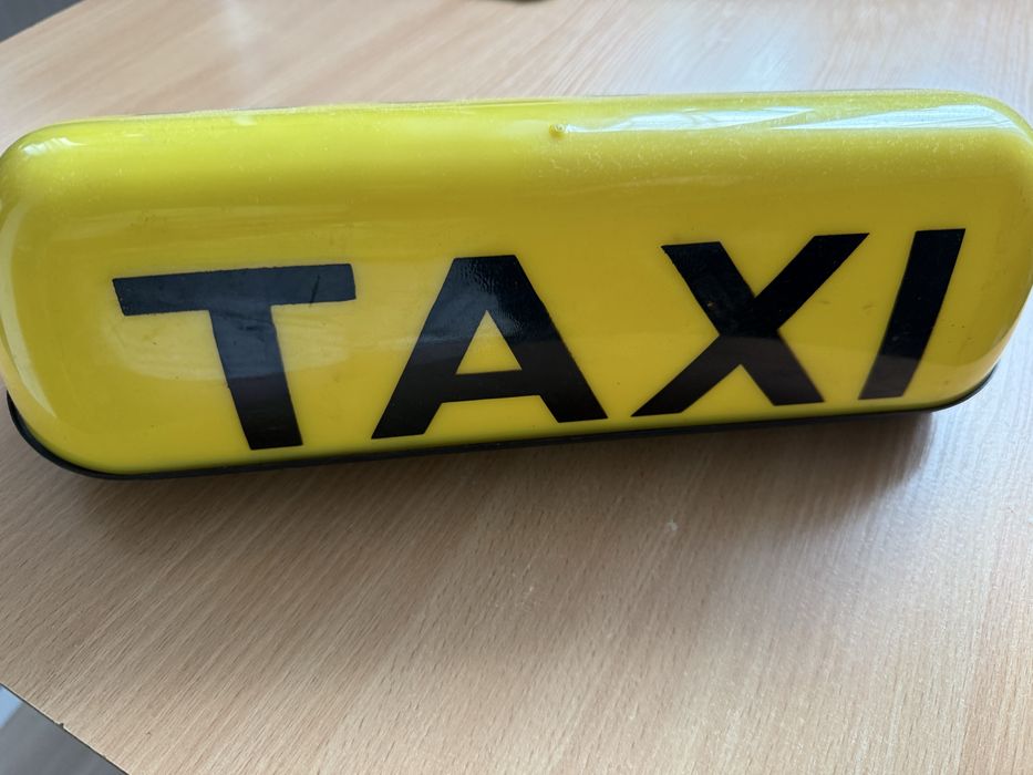 Lampa TAXI samochodowa