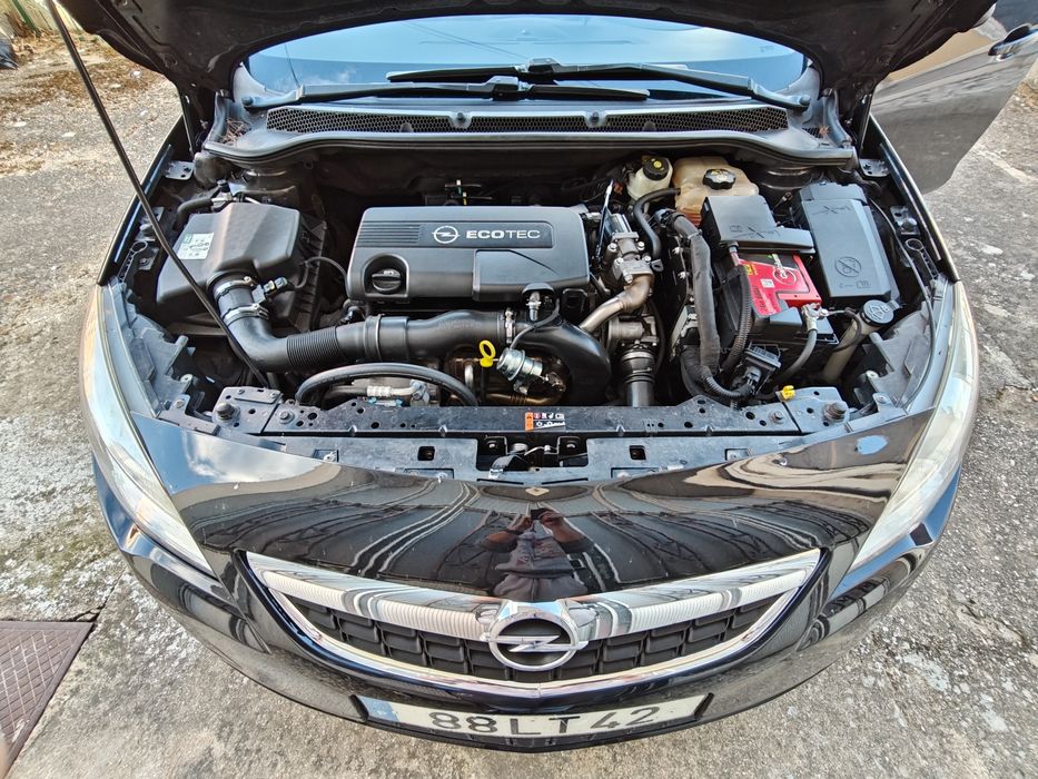 Vendo ou troco Opel Astra do ano 2012