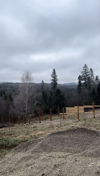 Продаж ділянки з фундаментом під котеджі у Карпатах, на горі