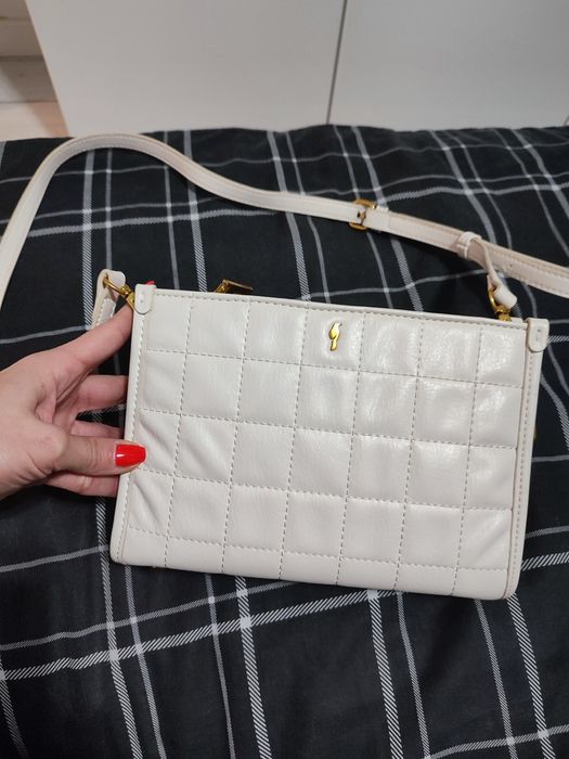 Kremowo złota torebka na pasku Ochnik