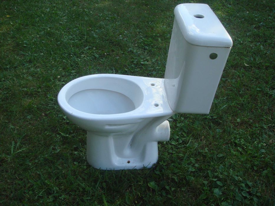 Zestaw ceramiczny WC