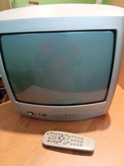 Sprzedam telewizor kolorowy, kineskopowy Philips model  14 PT 1548/01.