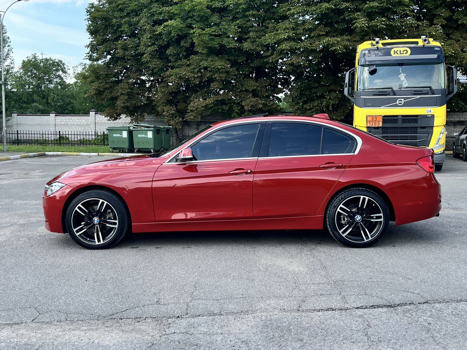 BMW 3 Series 2018 VIN WBA8D9C59JEM32509 фото оголошення 11 з 24