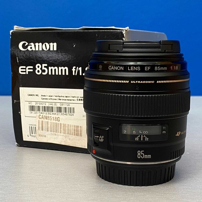 Canon EF 85mm f/1.8 USM