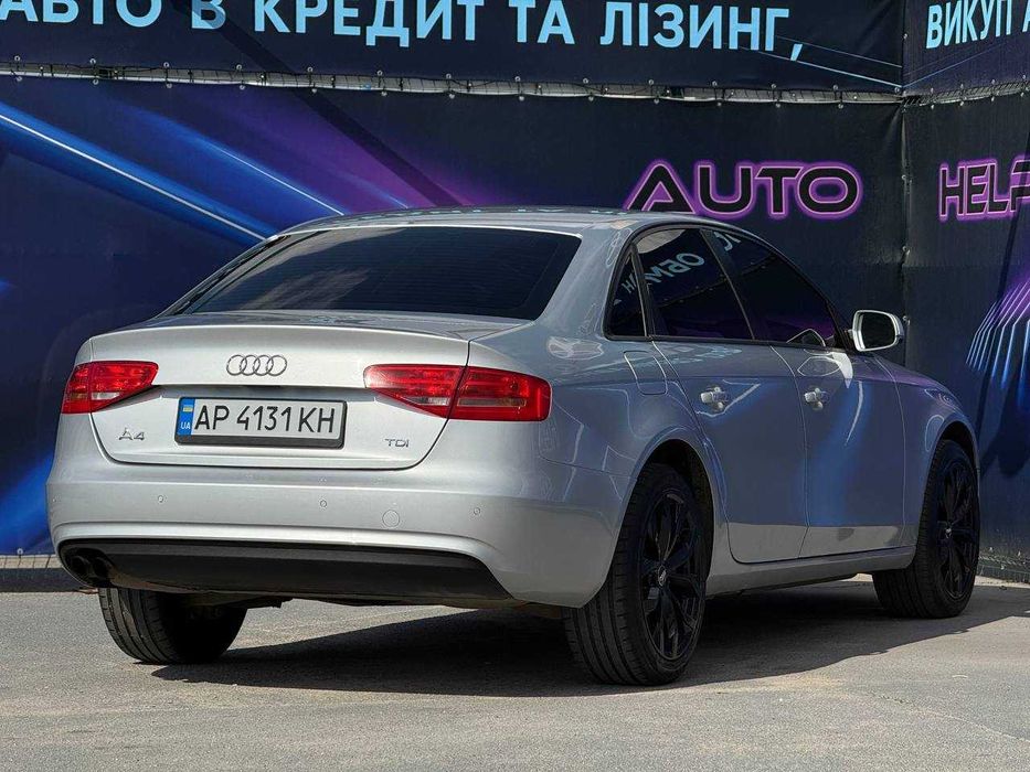 Audi A4 2012, 2.0 дизель, автомат, передний привод
