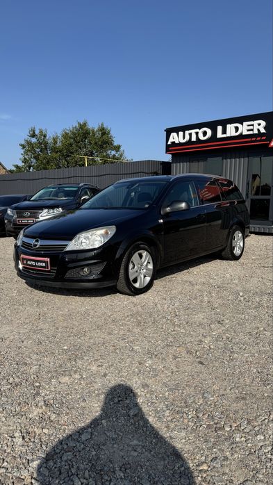 Opel Astra H Caravan Опель Астра 2010 р. 1.6 бенз 5МКПП