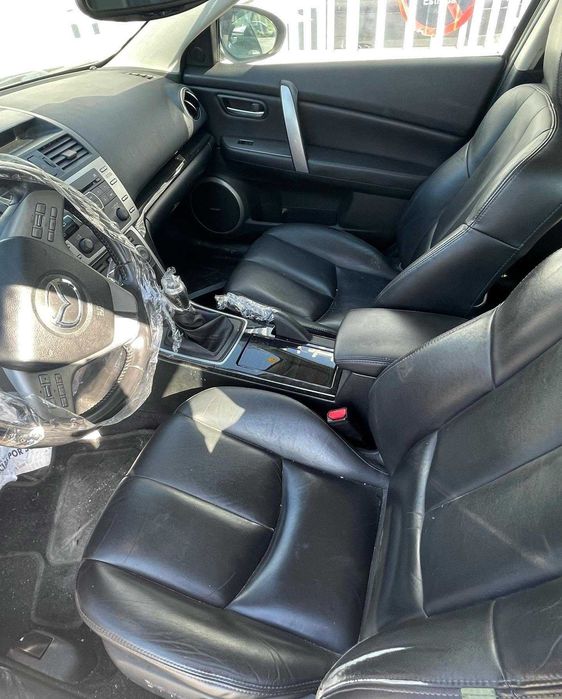 Mazda 6 de 2008 para peças