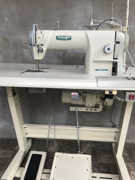 Швейная машинка Siruba