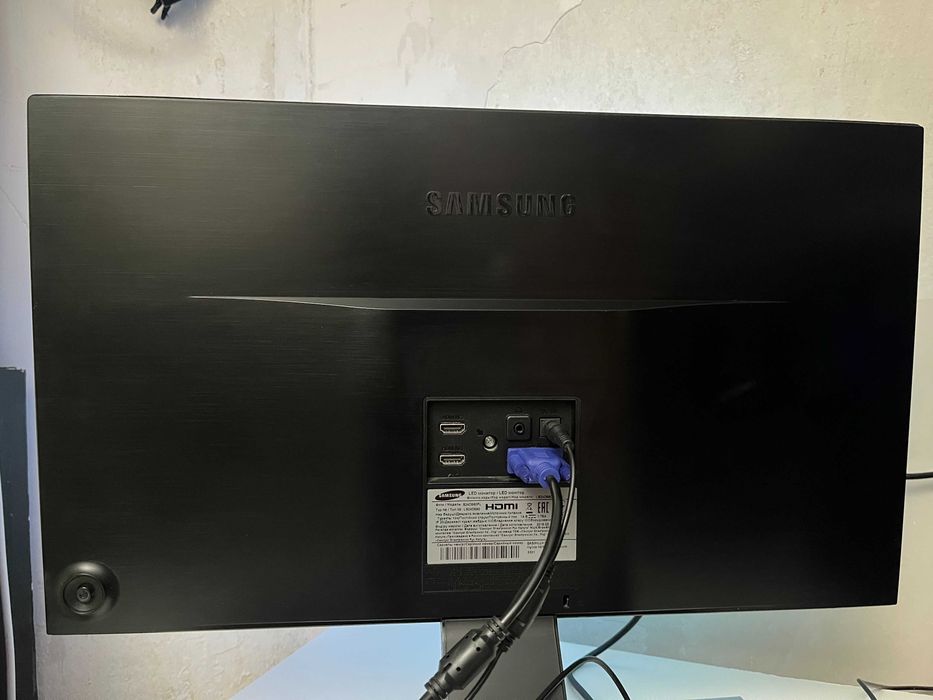 ПК - Intel i5, DDR4, SSD, Chiftec 550W + Монітор - Samsung