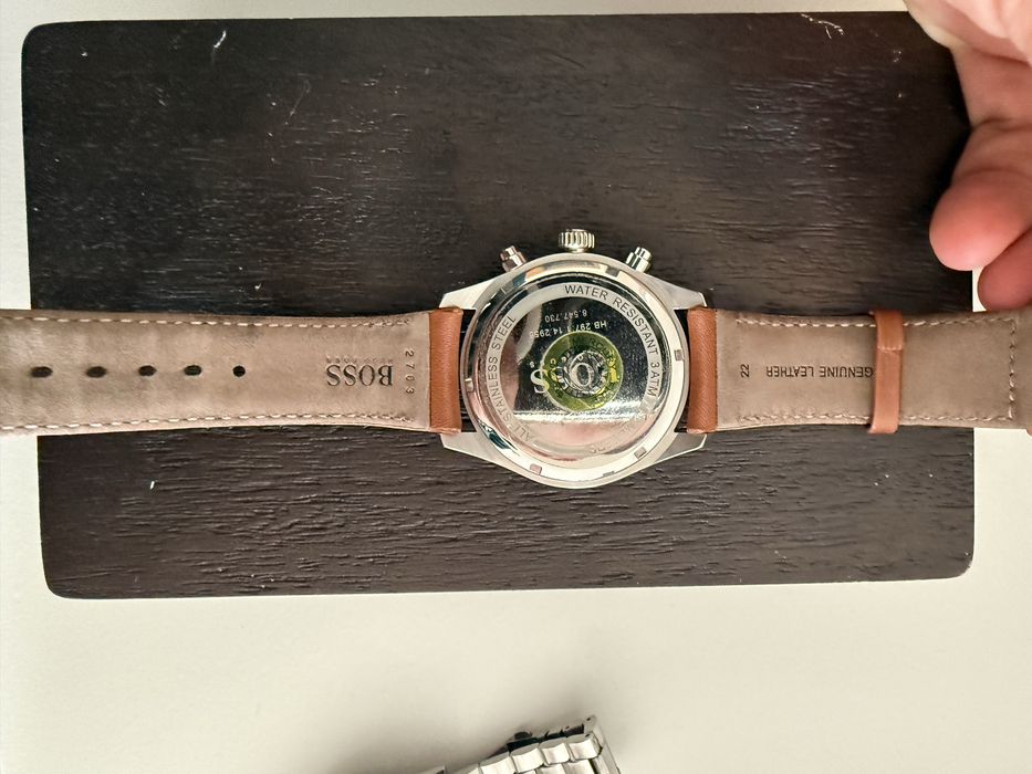 HUGO BOSS – Cronógrafo, bracelete em pele castanha