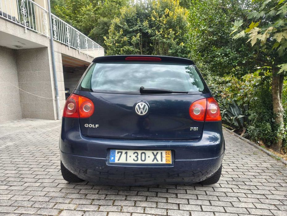Volkswagen Golf V - 1.4 FSI