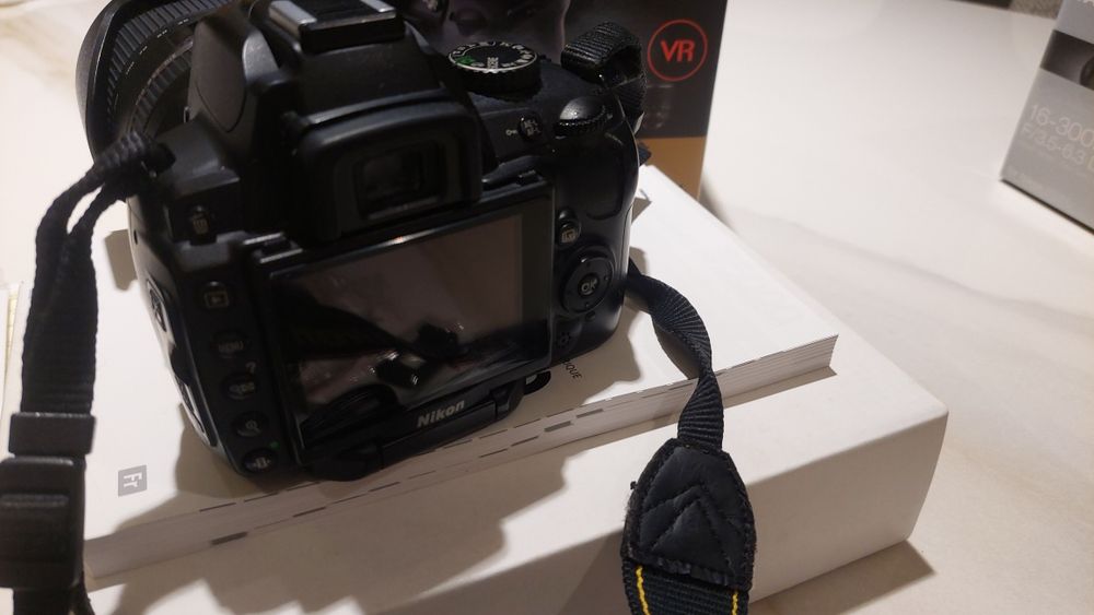 Nikon D5000 com oferta de bolsa