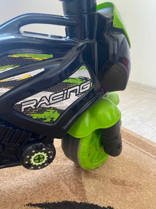 Дитячий мотоцикл