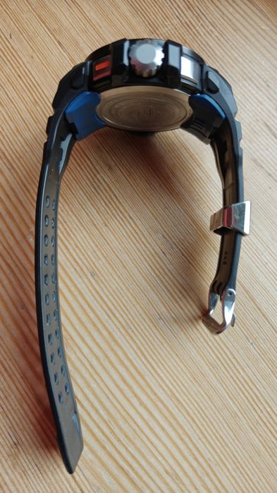 Casio g-shock gwn-Q1000