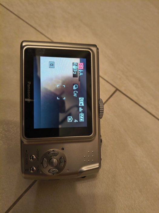lumix Panasonic DMC-TZ2