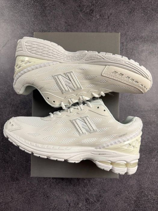 New Balance 1906R Fantomfit White | Нью Беланс 1906R Фантомфіт Вайт — у білому кольорі