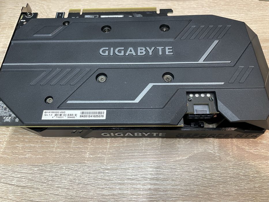 Продам відеокарту gigabyte gtx1660-oc