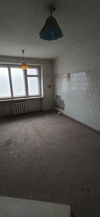 приміщення 91м² 1й поверх 2 входи вул. Електрична, буд. 10 Терміново!