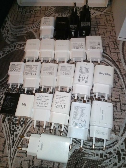 сетевой блок питания (СЗУ) зарядное, блочек 38 шт. 1 лотом