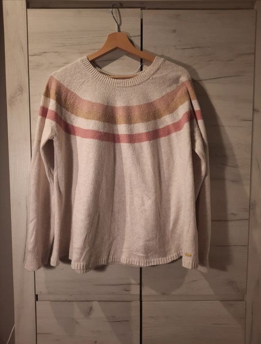beżowy sweter Hampton Republic