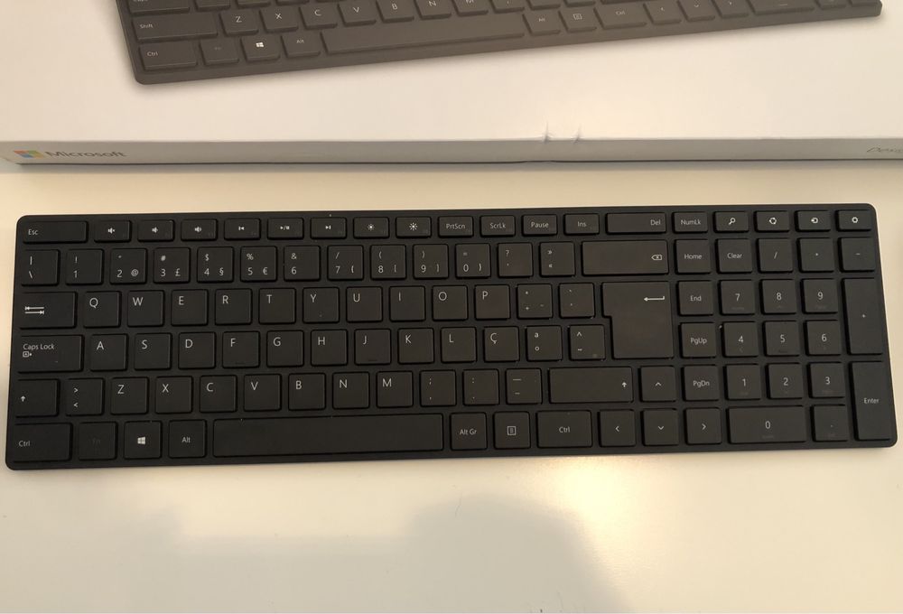 Teclado e Rato Microsoft Designer Bluetooth Português - 7N9-00014