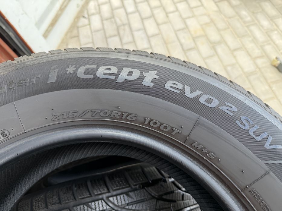 Opony Zimowe 215/70/16 Hankook 4szt Siedlce