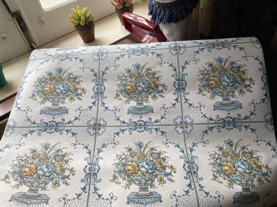 Papel de parede a imitar azulejo antigo