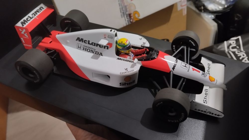 Ayrton Senna McLaren Honda MP4-6, minichamps 1:18 (novo)