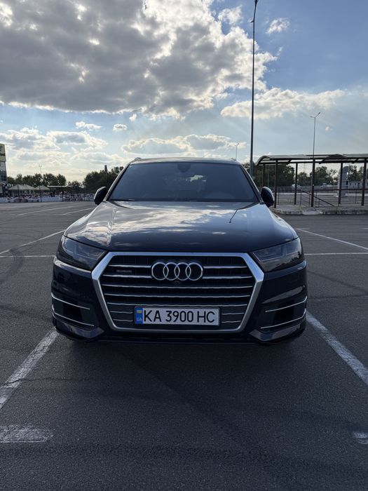 Audi Q7 2016 premium plus