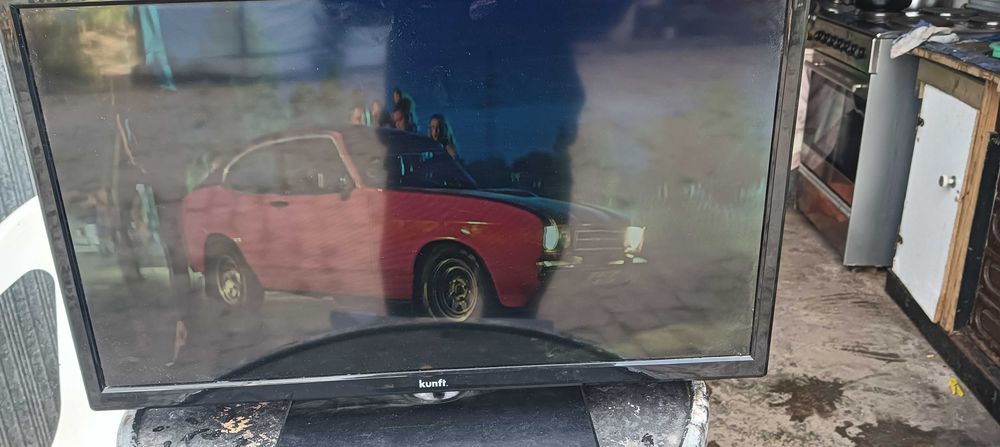 TV/KUNFT/Vendo entre 60 a 70 euros