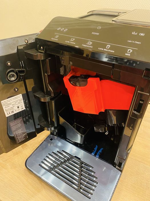 Продам нову кавоварку тільки не олх доставкою!