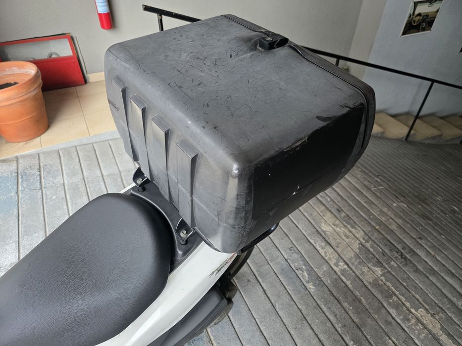 sym 125 i cargo gts