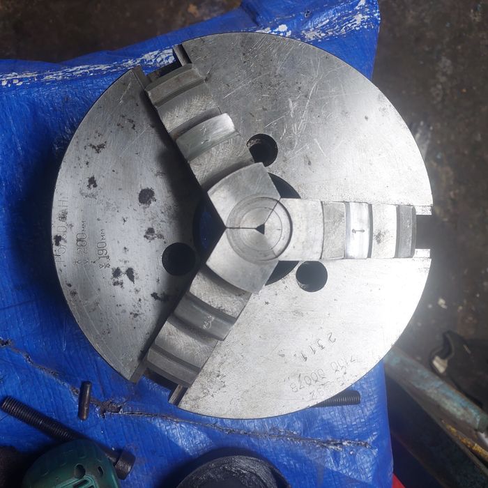 Патрон токарный400мм 11конус.200ммцентр 5км.