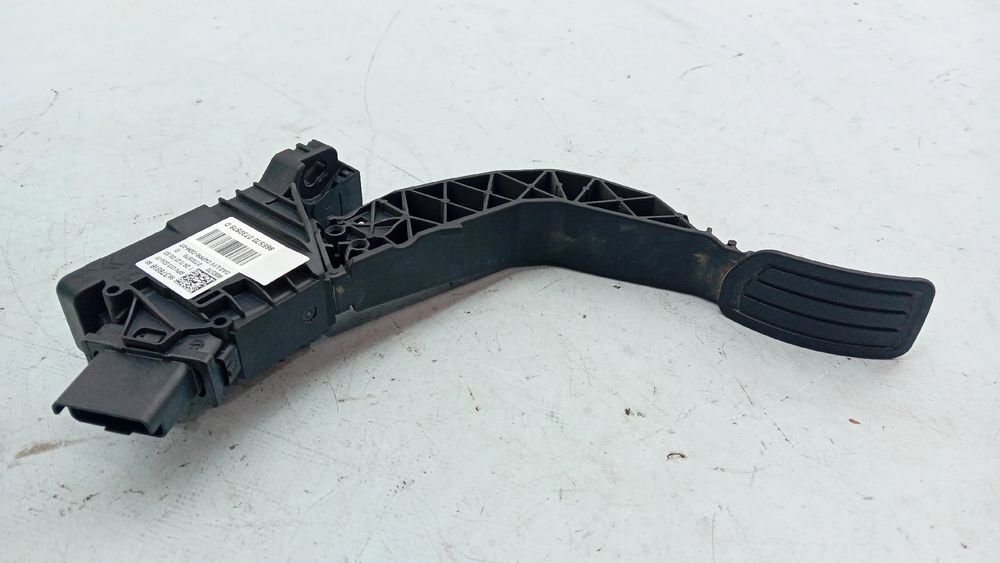 Pedal do acelerador PEUGEOT 208 II