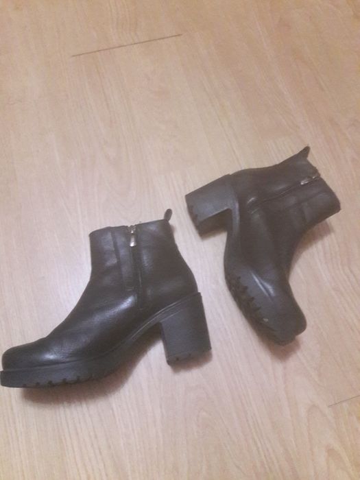 Botki skóra naturalna 36 Lasocki